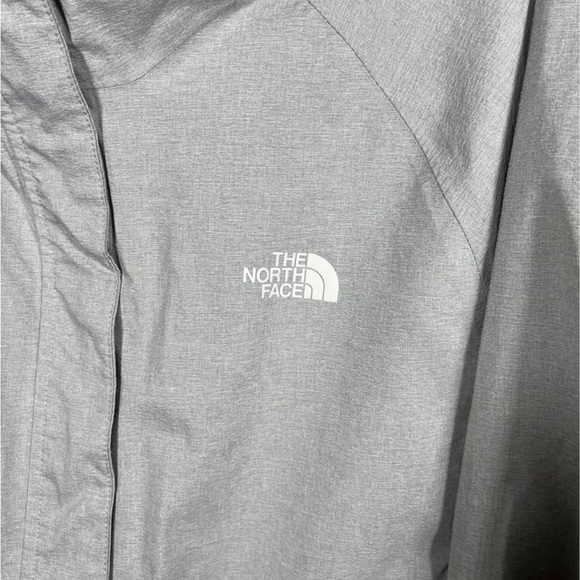 The North Face Women's Rain Jacket Size XXL - Picture 2 of 5